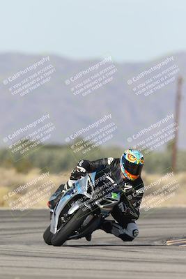 media/Nov-30-2025-TrackXperience (Sun) [[c0061d280f]]/3-Level 1/Session 3 (Turn 16)/